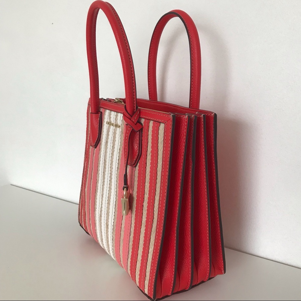 (NWT) Michael Kors Mercer Accordion Tote - Picture 3 of 3
